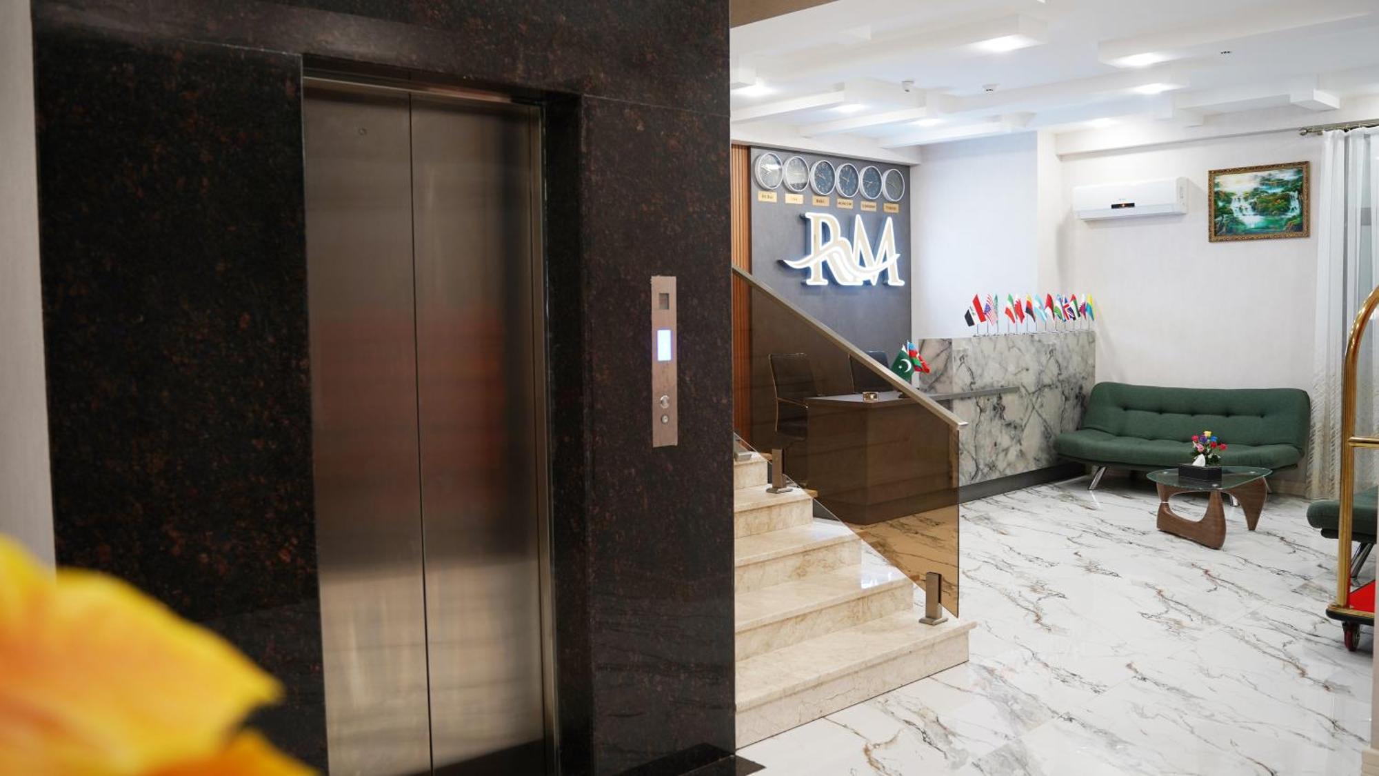 Royal Meridien Hotel Baku Exterior photo